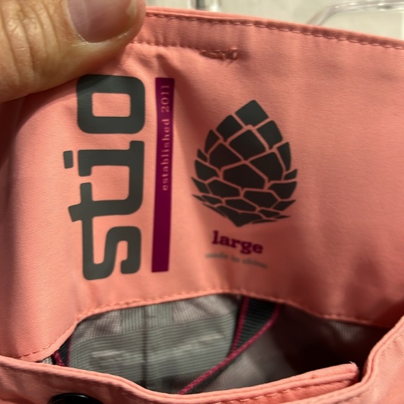 Stio Environ Women ski pant shell like new condition bubblegum pink large - Picture 6 of 10